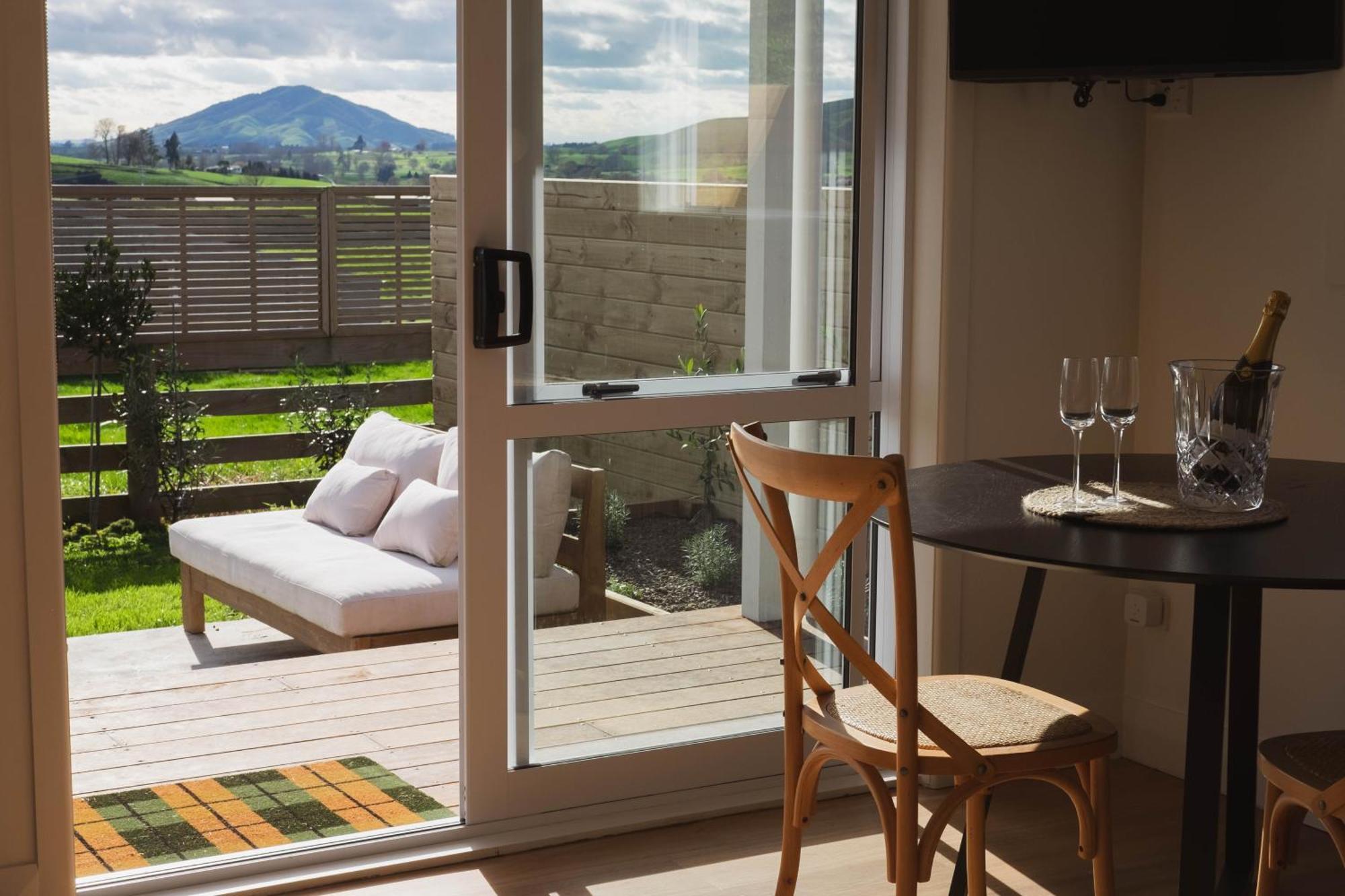 אוטורוהנגה Willow View Cottage - Beautiful Farm Views Close To Waitomo מראה חיצוני תמונה